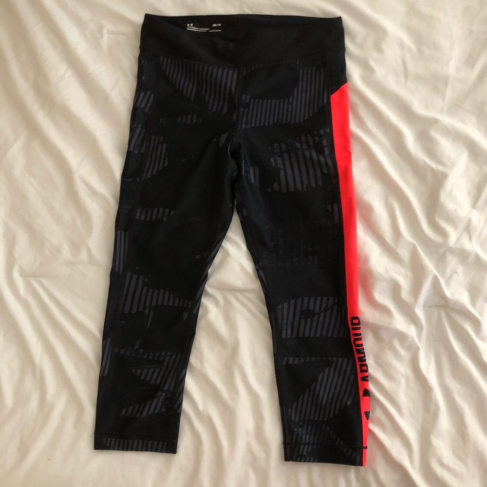 Under armor work out pants - Picture 2 of 3